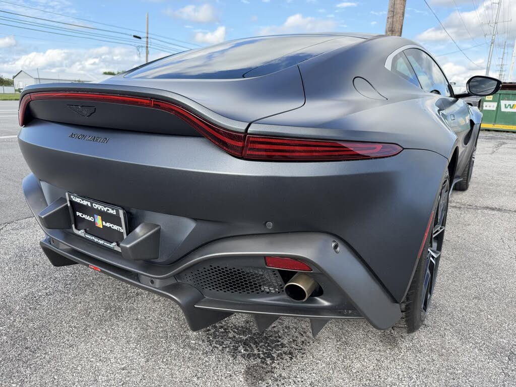 2021 Aston Martin Vantage Coupe RWD photo 13