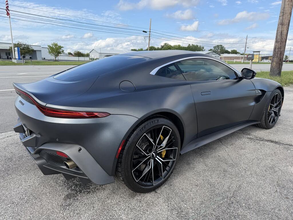 2021 Aston Martin Vantage Coupe RWD photo 14
