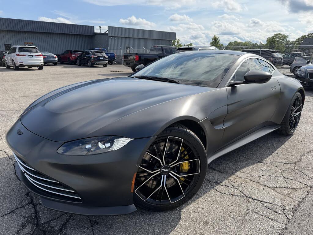 2021 Aston Martin Vantage Coupe RWD photo 3