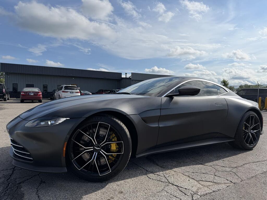 2021 Aston Martin Vantage Coupe RWD photo 4