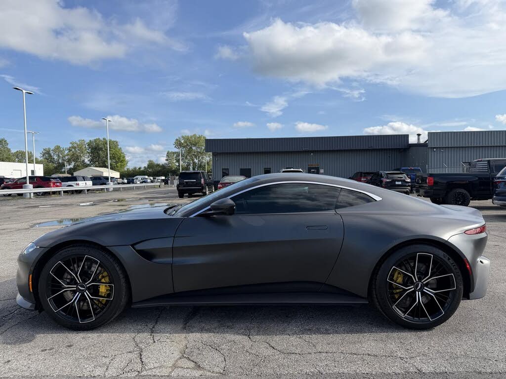 2021 Aston Martin Vantage Coupe RWD photo 7