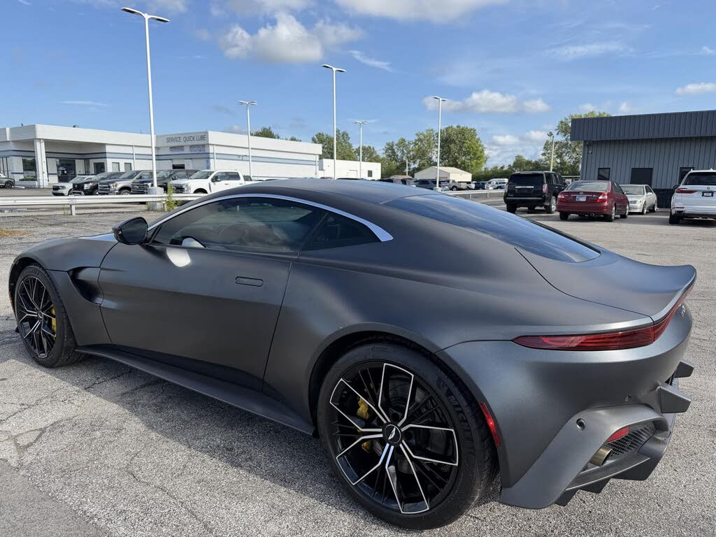 2021 Aston Martin Vantage Coupe RWD photo 8