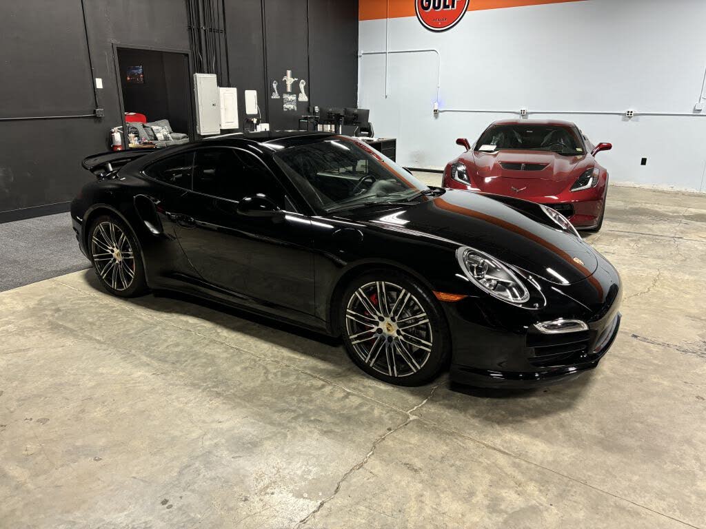 2016 Porsche 911 Turbo Coupe AWD photo 14 of 24