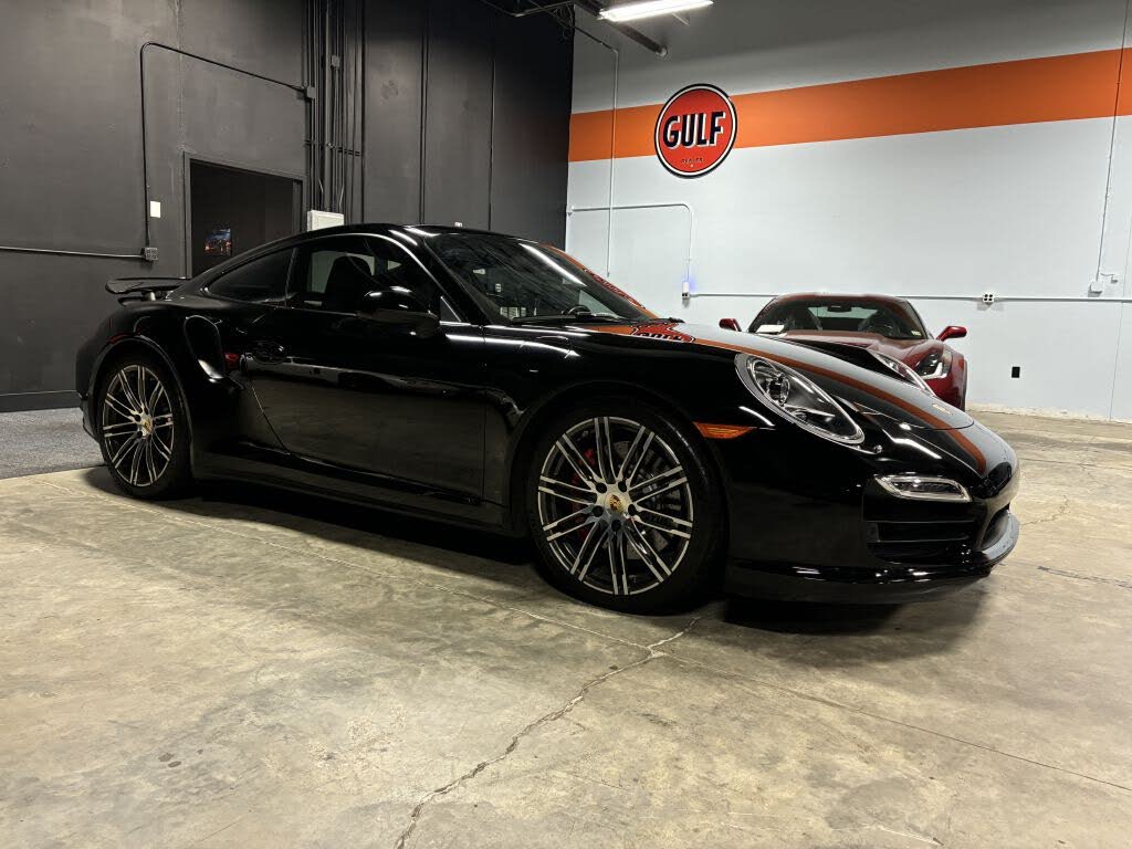 2016 Porsche 911 Turbo Coupe AWD photo 15 of 24