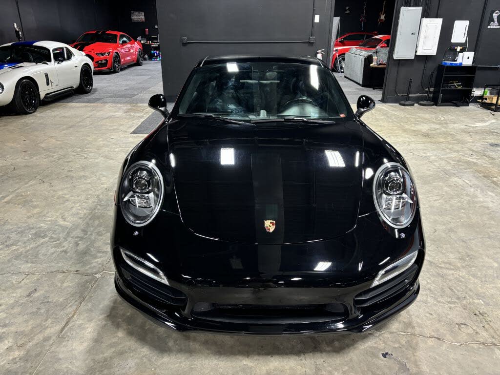 2016 Porsche 911 Turbo Coupe AWD photo 18 of 24