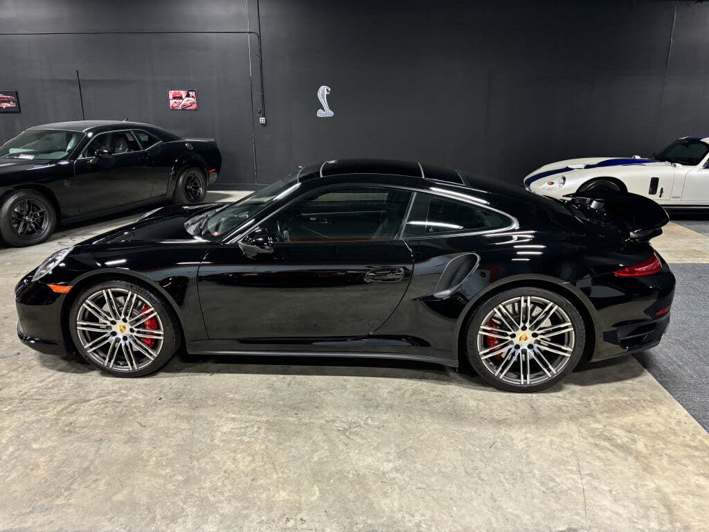 2016 Porsche 911 Turbo Coupe AWD photo 5 of 24