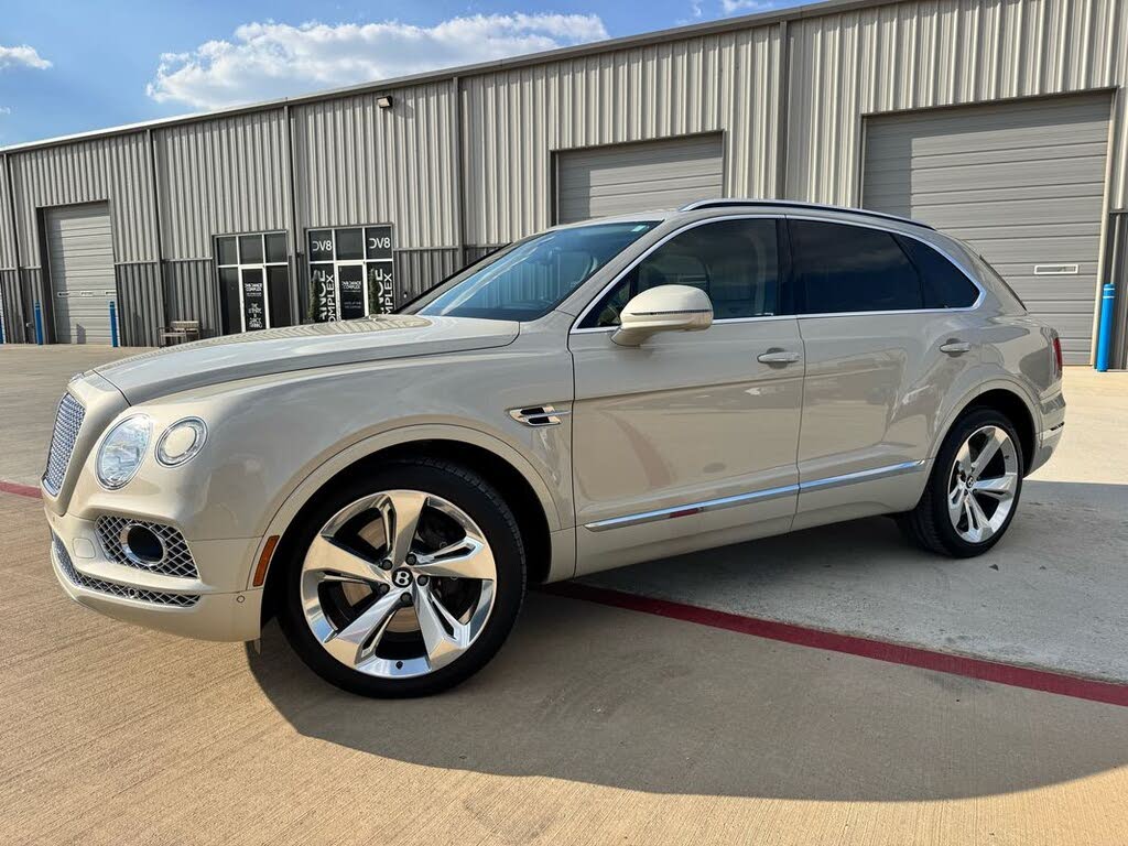 2018 Bentley Bentayga W12 Signature Edition AWD photo 19