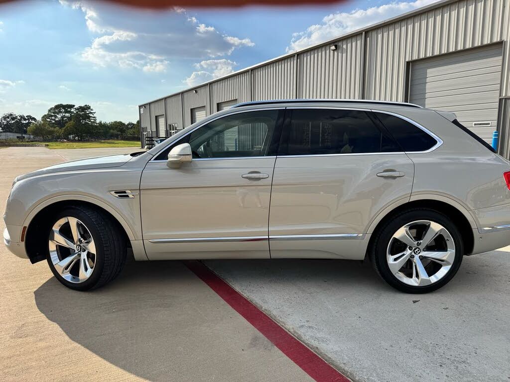 2018 Bentley Bentayga W12 Signature Edition AWD photo 20