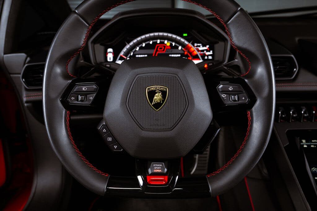 2021 Lamborghini Huracan photo 14
