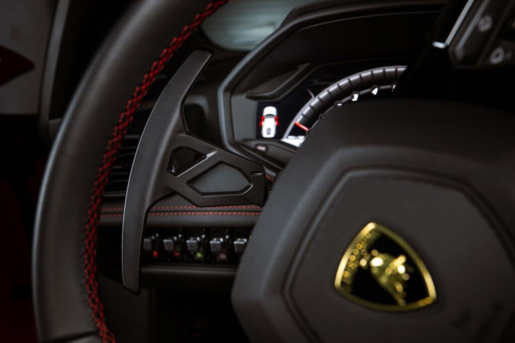 2021 Lamborghini Huracan photo 15
