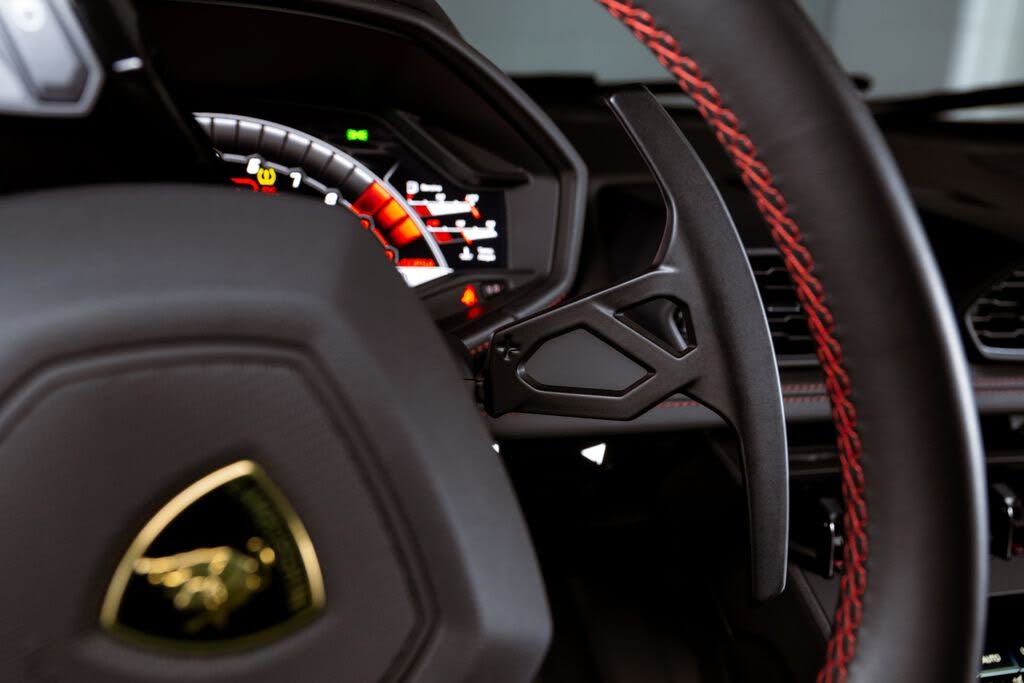 2021 Lamborghini Huracan photo 16