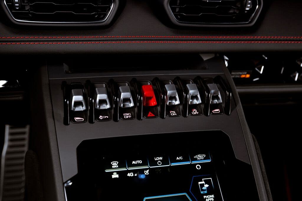 2021 Lamborghini Huracan photo 18