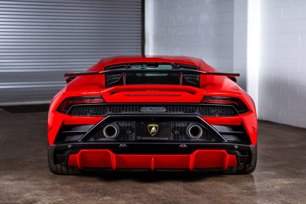 2021 Lamborghini Huracan photo 4