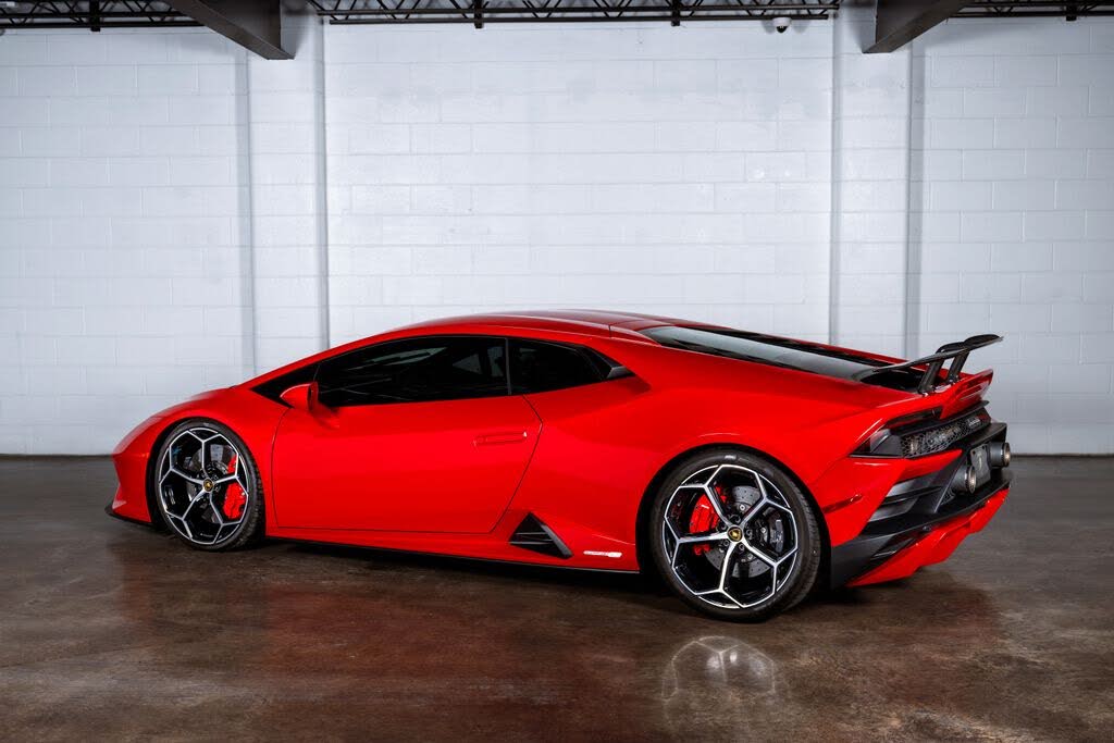 2021 Lamborghini Huracan photo 5