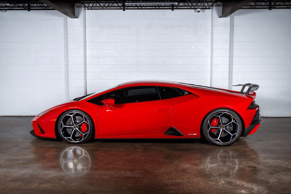 2021 Lamborghini Huracan photo 6