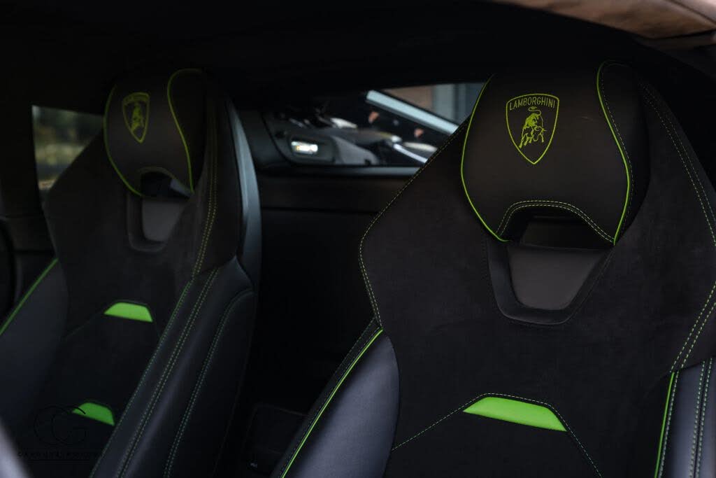 2020 Lamborghini Huracan photo 6