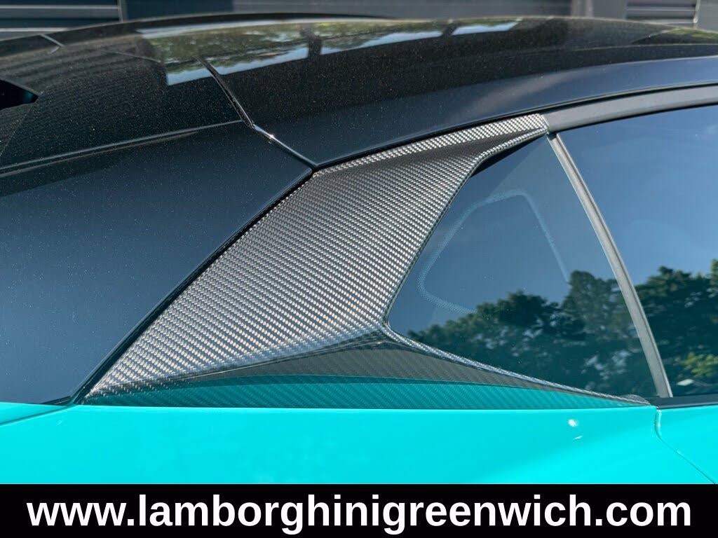 2026 Lamborghini Temerario AWD photo 11