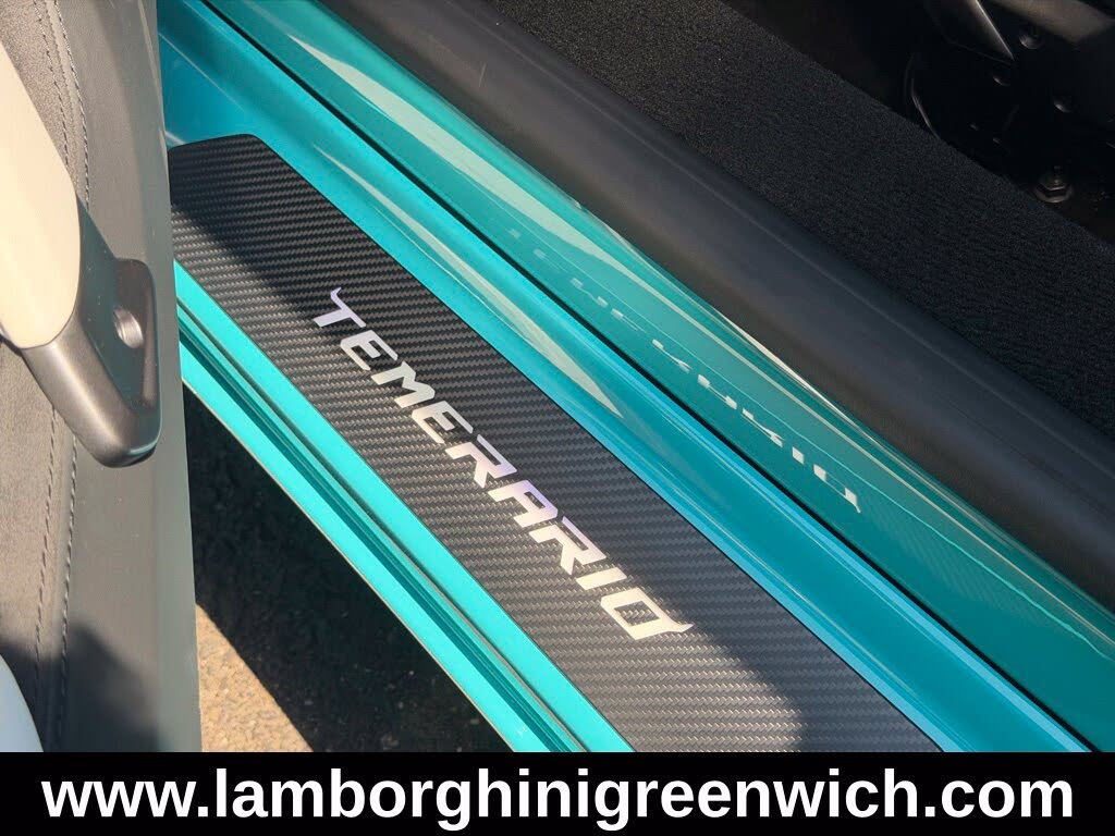 2026 Lamborghini Temerario AWD photo 15