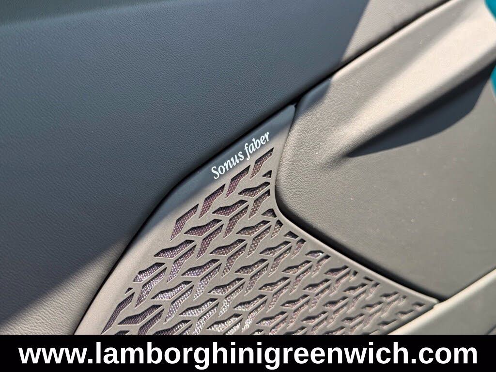 2026 Lamborghini Temerario AWD photo 23