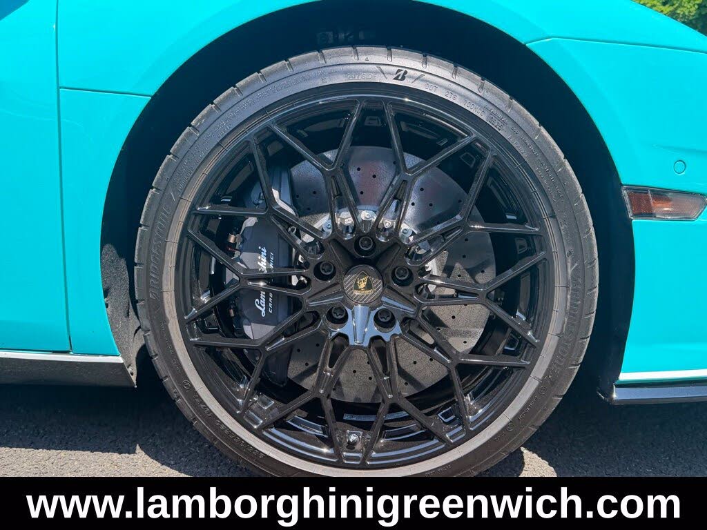 2026 Lamborghini Temerario AWD photo 7