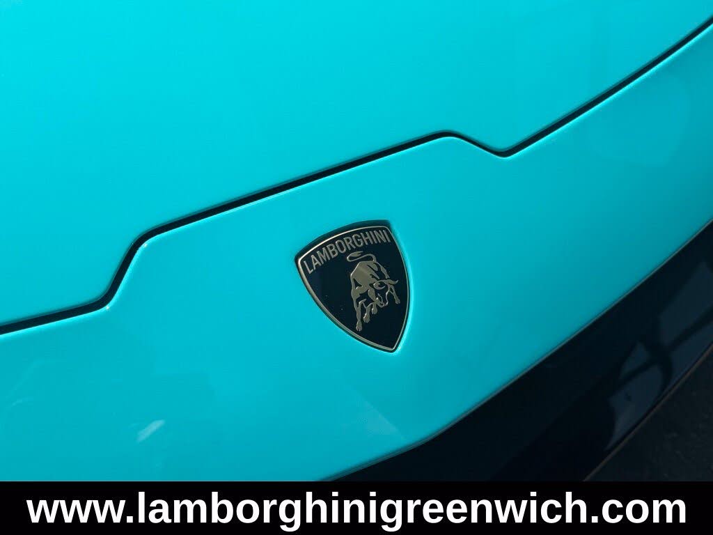 2026 Lamborghini Temerario AWD photo 9