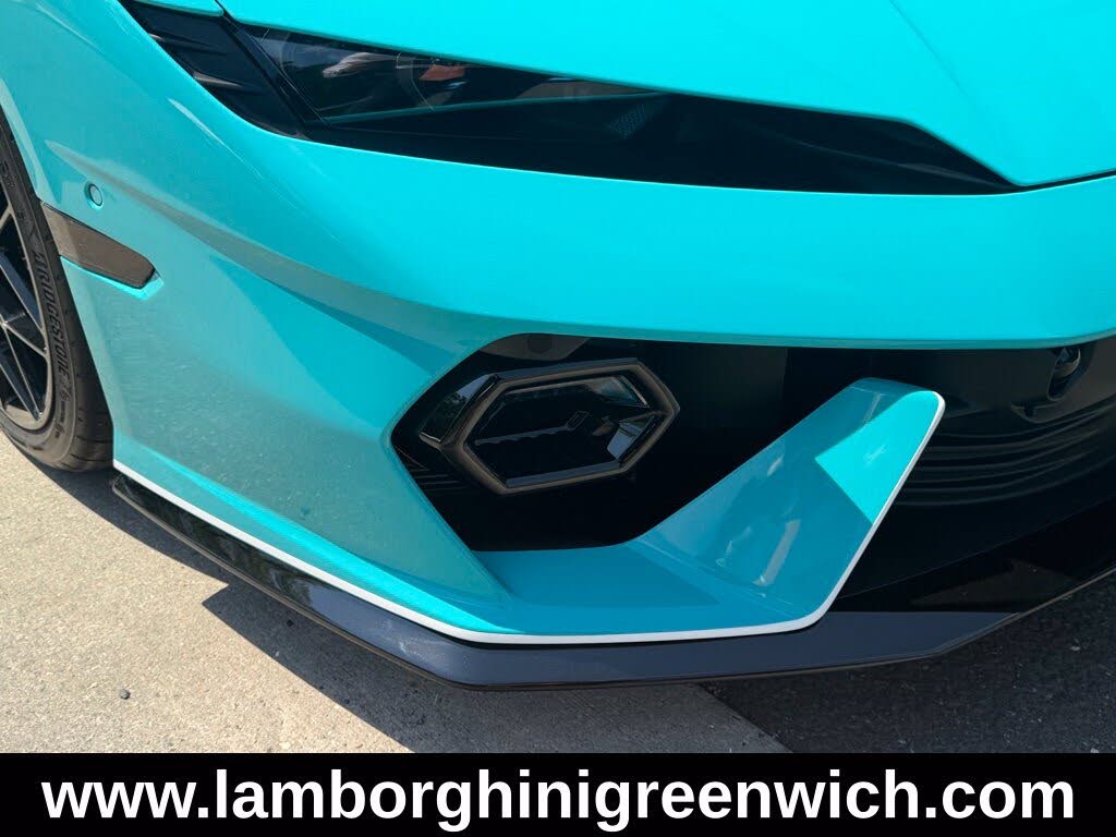 2026 Lamborghini Temerario AWD photo 10