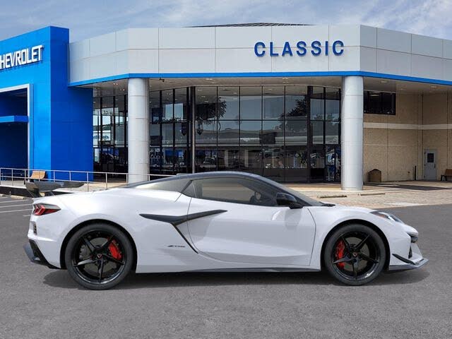 2027 Chevrolet Corvette Z06 3LZ Convertible RWD photo 5
