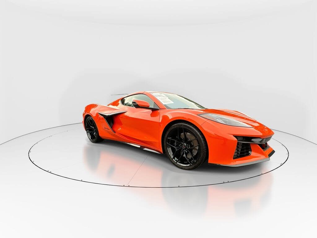 2026 Chevrolet Corvette Z06 3LZ Coupe RWD photo 2