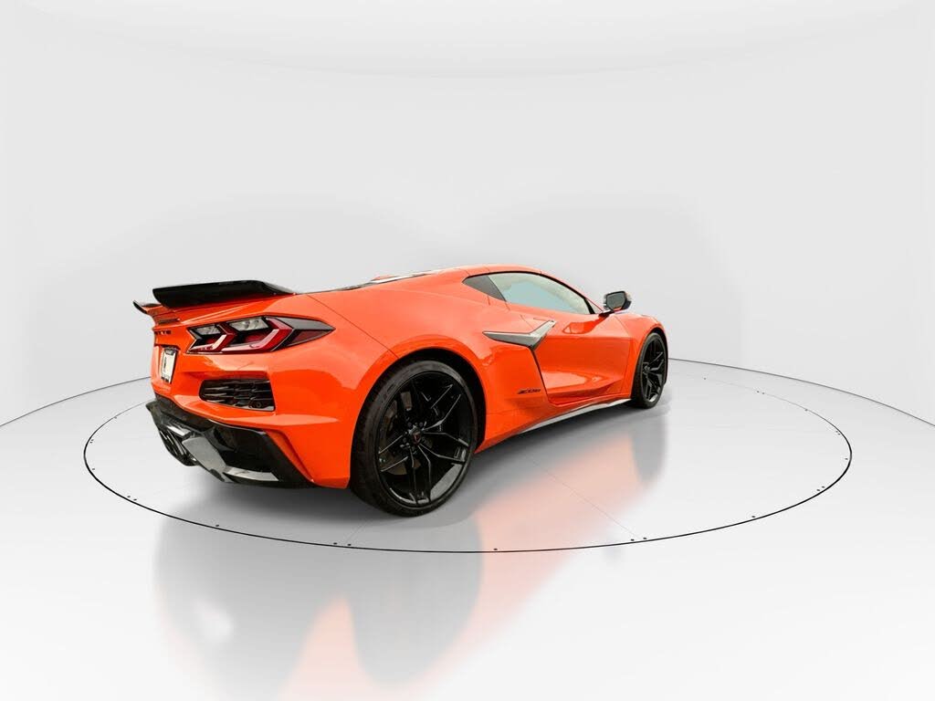 2026 Chevrolet Corvette Z06 3LZ Coupe RWD photo 8