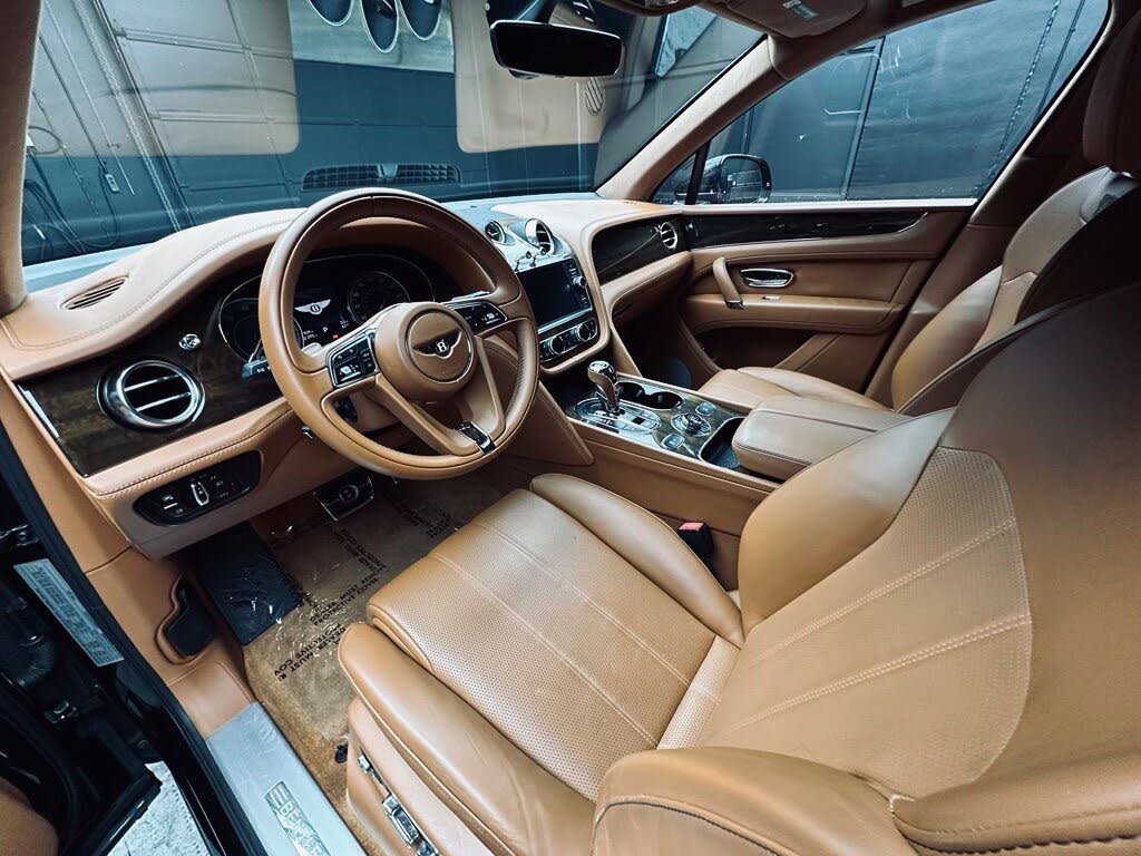 2019 Bentley Bentayga V8 AWD photo 16