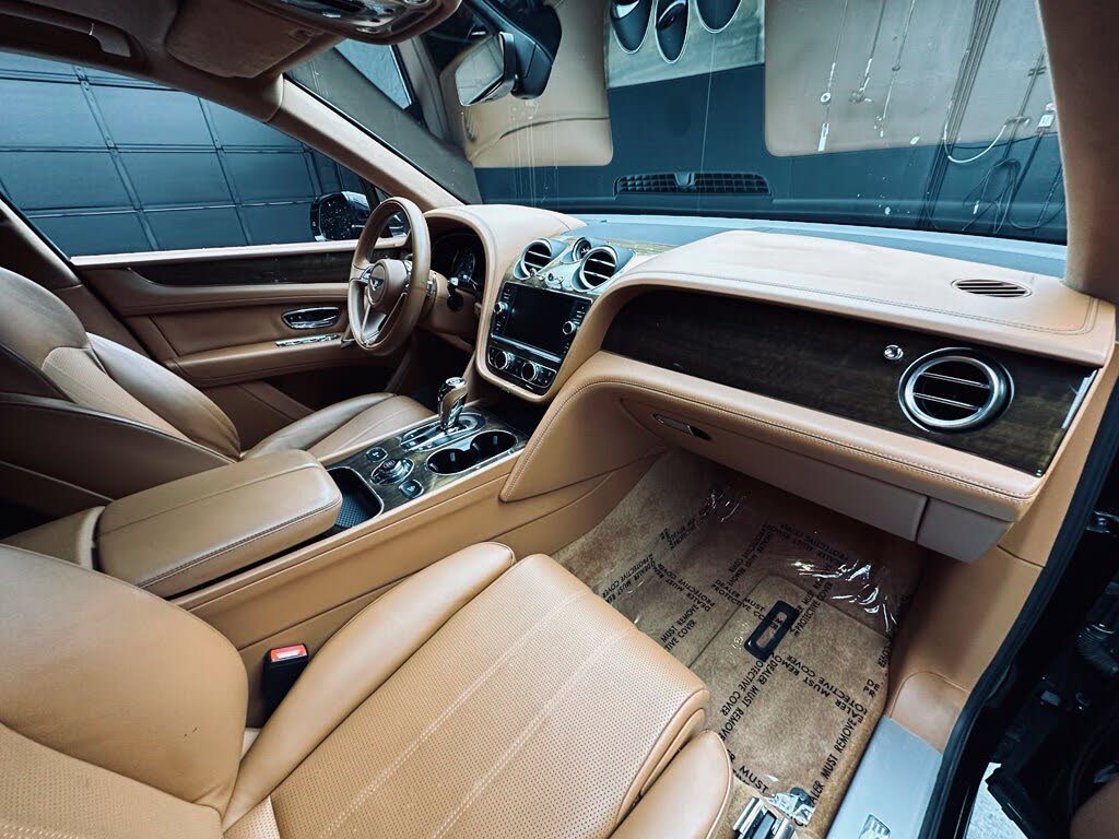2019 Bentley Bentayga V8 AWD photo 18