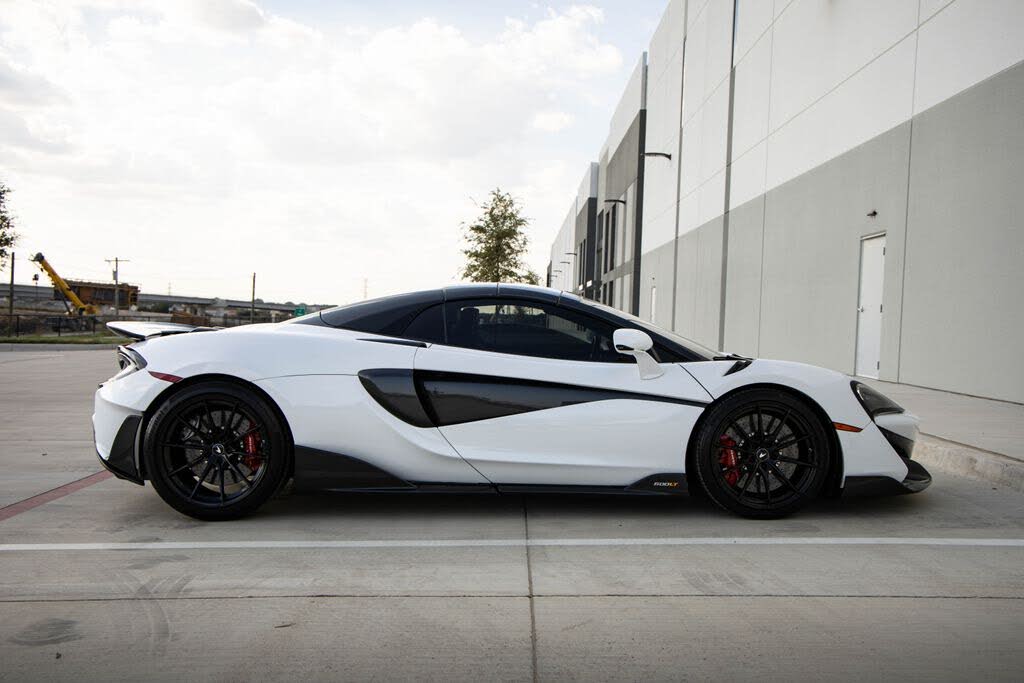 2020 McLaren 600LT Spider RWD photo 17