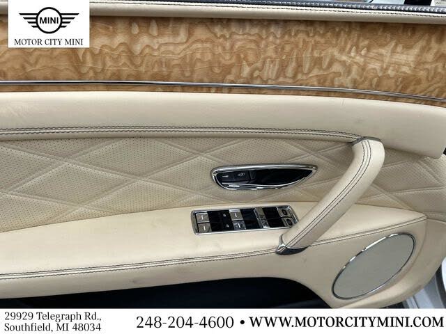 2015 Bentley Flying Spur W12 AWD photo 18