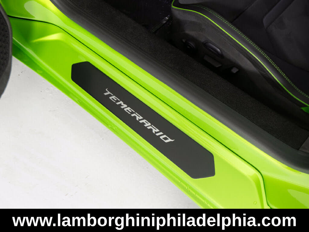 2026 Lamborghini Temerario AWD photo 12