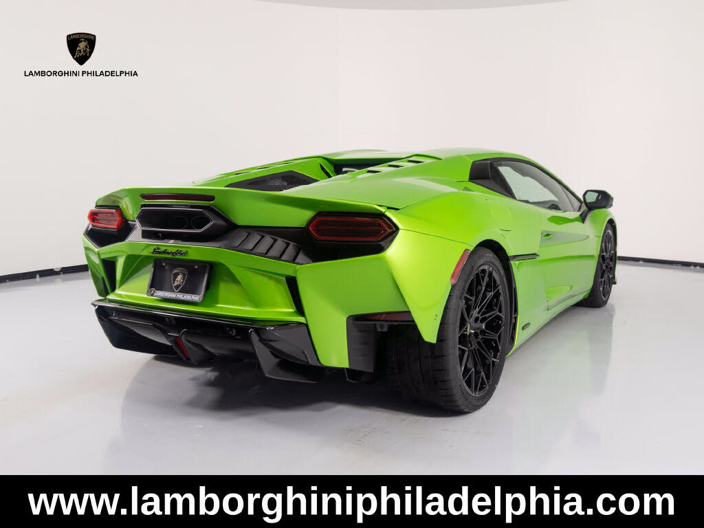 2026 Lamborghini Temerario AWD photo 5