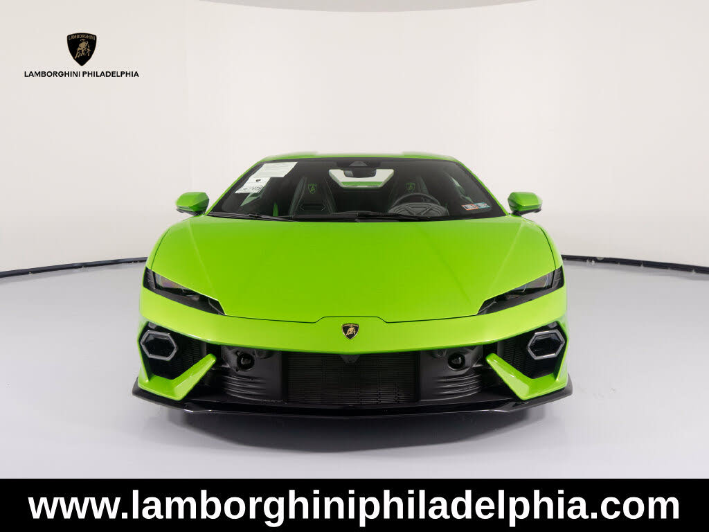 2026 Lamborghini Temerario AWD photo 8