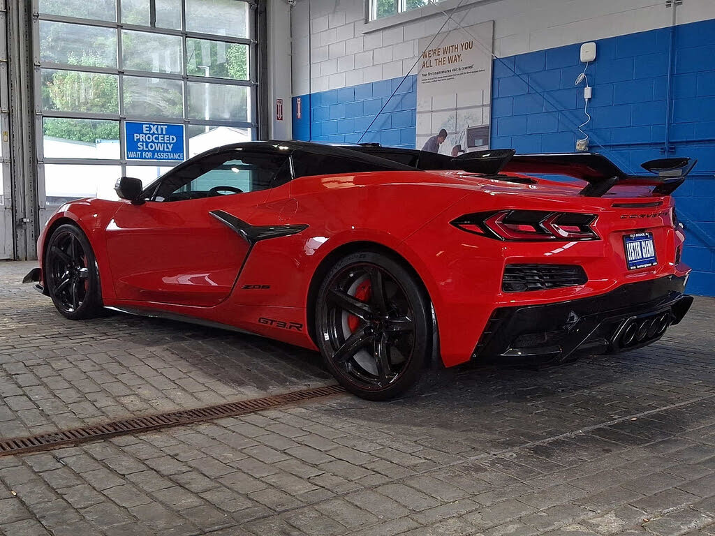 2024 Chevrolet Corvette Z06 3LZ Convertible RWD photo 5