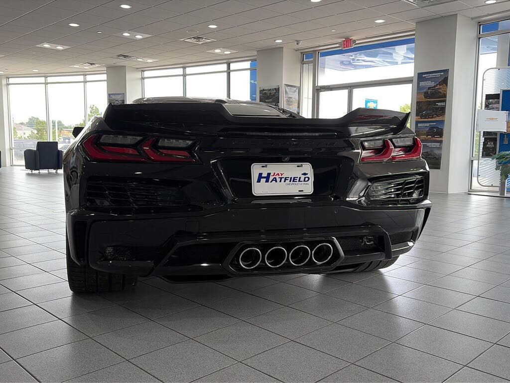 2025 Chevrolet Corvette Z06 3LZ Coupe RWD photo 5 of 6