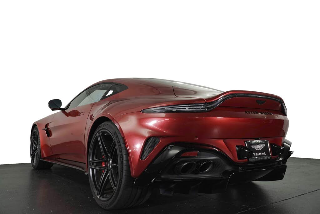 2025 Aston Martin Vantage Coupe RWD photo 7