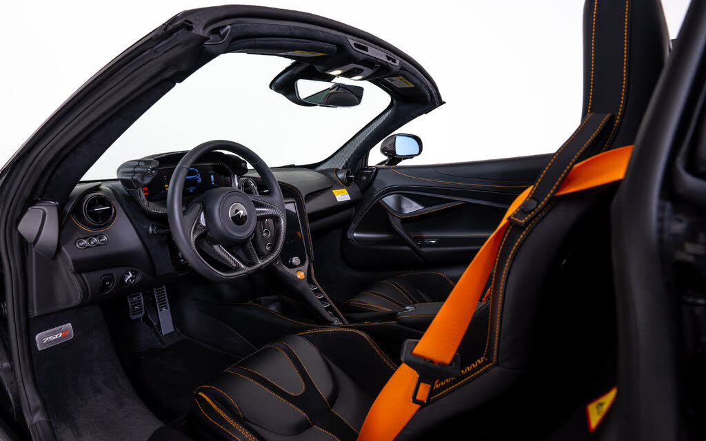 2027 McLaren 750S Spider RWD photo 21