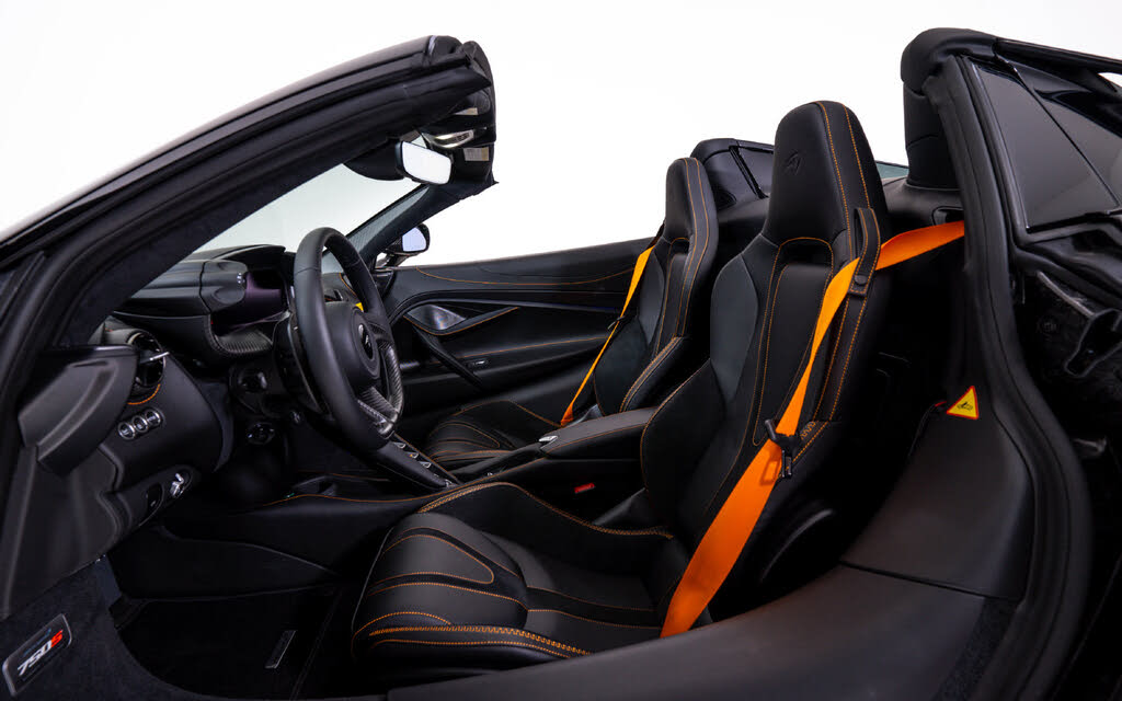 2027 McLaren 750S Spider RWD photo 22