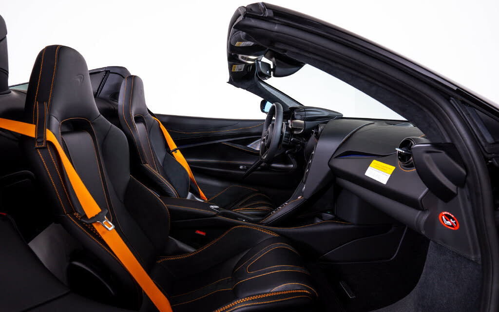 2027 McLaren 750S Spider RWD photo 23