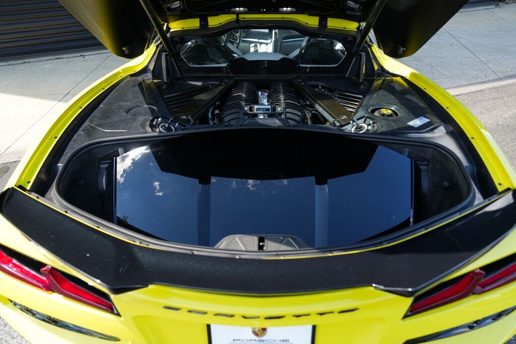 2023 Chevrolet Corvette Z06 3LZ Coupe RWD photo 21
