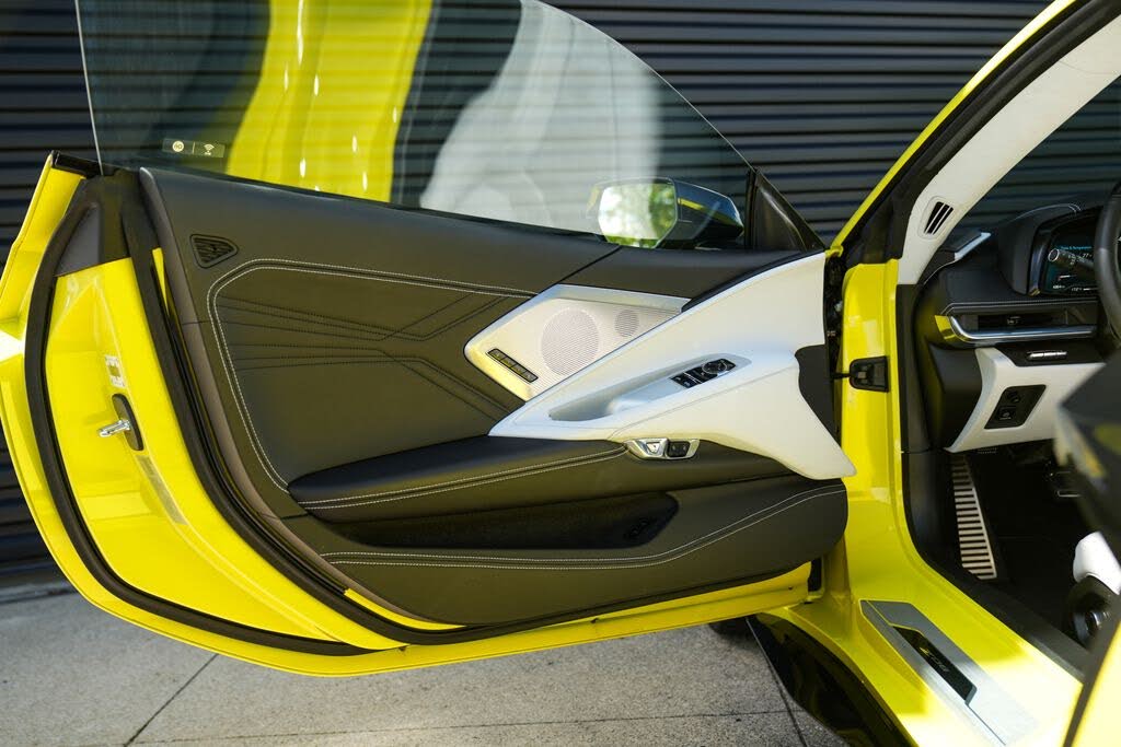 2023 Chevrolet Corvette Z06 3LZ Coupe RWD photo 22