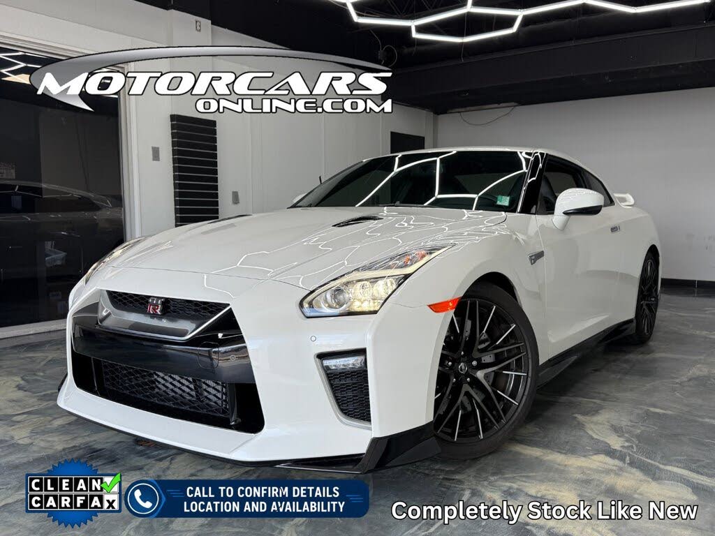 2020 Nissan GT-R Premium AWD