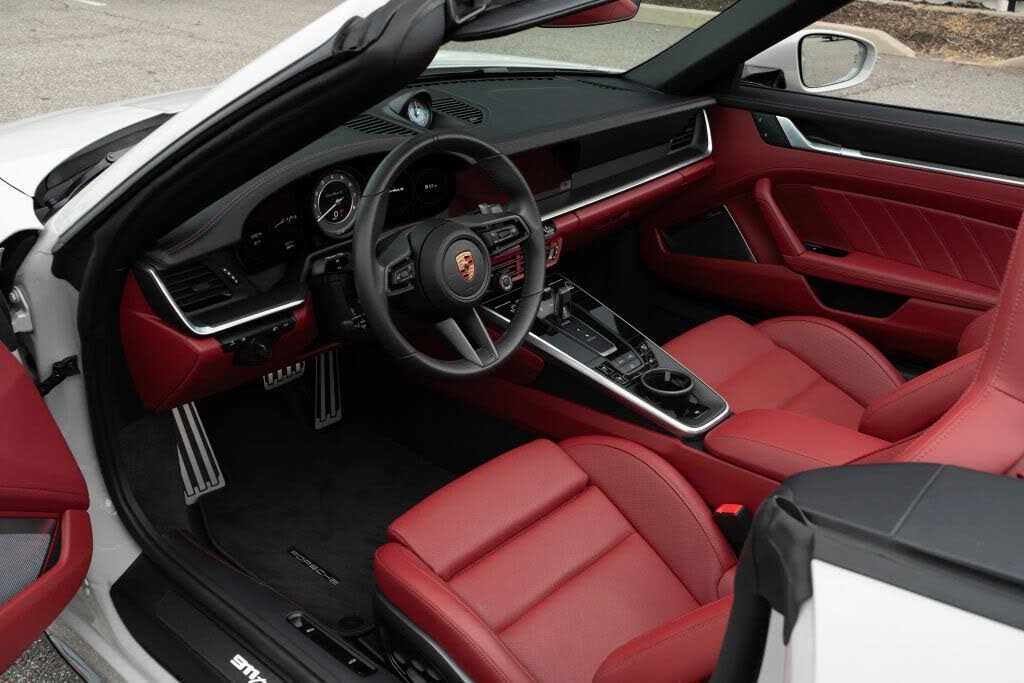 2024 Porsche 911 Turbo Cabriolet AWD photo 23 of 24