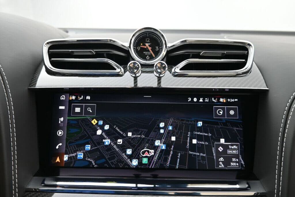 2024 Bentley Bentayga Azure V8 AWD photo 20