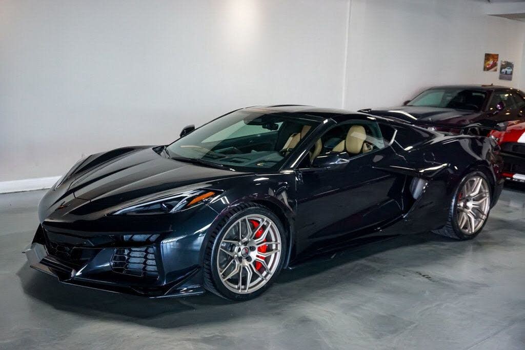 2024 Chevrolet Corvette Z06 3LZ Coupe RWD photo 5