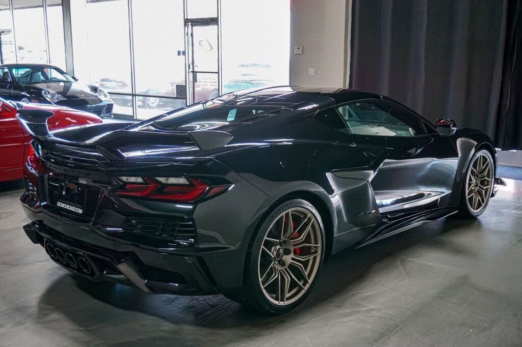 2024 Chevrolet Corvette Z06 3LZ Coupe RWD photo 7