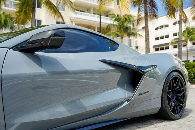 2024 Chevrolet Corvette Z06 3LZ Coupe RWD photo 11